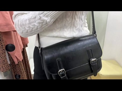 ❤️ Олон нийтийн мастурбация нь залуу гичий FeralBerry нь шодой нь тохируулагч өрөөнд ❤️❌ Порно видео манайд ❤